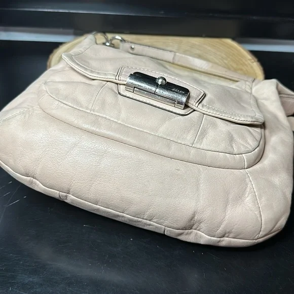 Coach Kristin Leather Hobo Shoulder Bag Purse Champagne Soft Leather !!AS IS!! - Picture 5 of 15